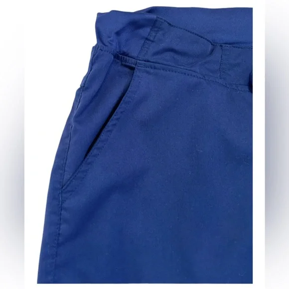 Greys Anatomy By Barco Woman’s Medium Active Blue V-Neck Scrub Top & Bottoms - Picture 11 of 15